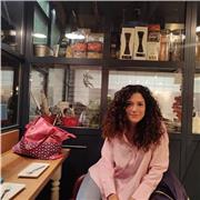 Laureata in lettere, dottoressa in Filologia moderna. Impartisce lezioni di Latino,Greco,Italiano. Con esperienza pluriennale sia nel pubblico che nel privato